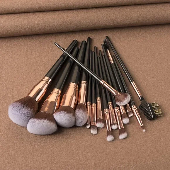15Pcs Eye And Face Professional Makeup Brush Set
